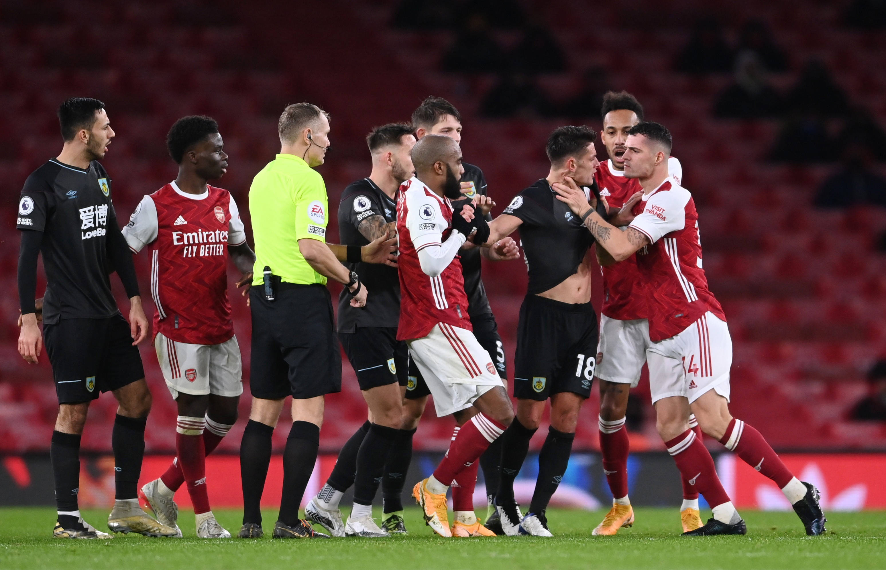 这三个赛事 这三个赛事